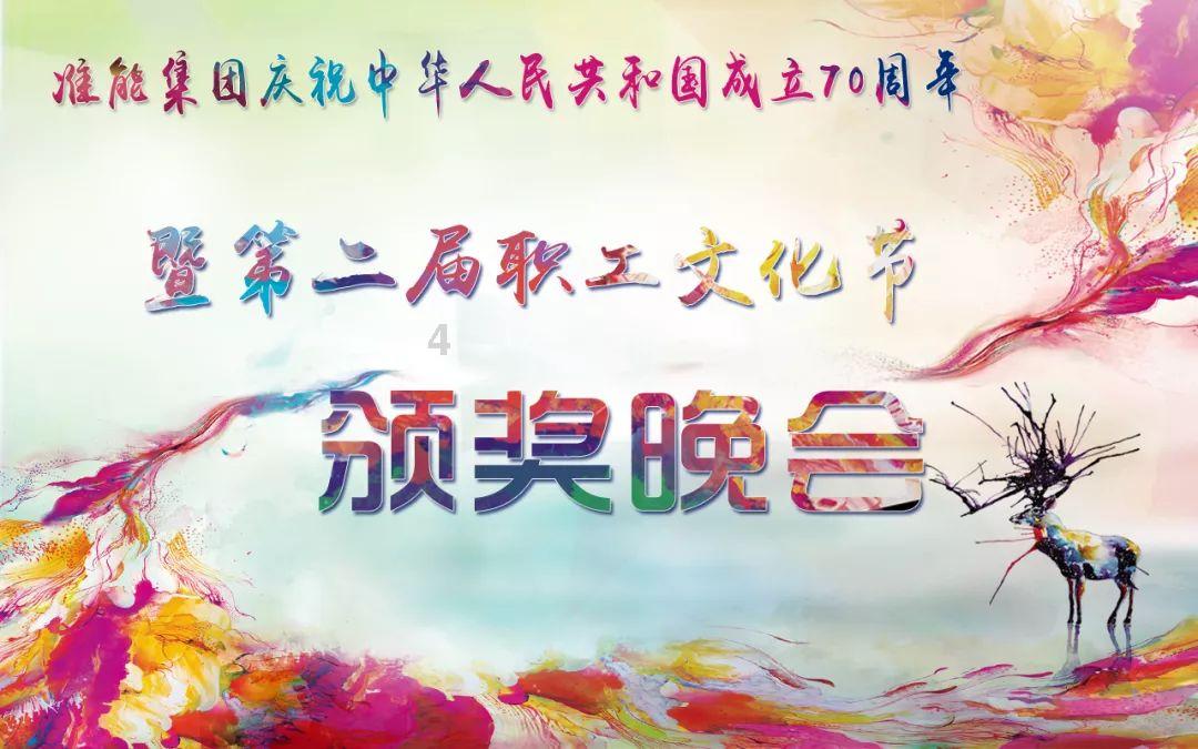 夏季纽扣裙